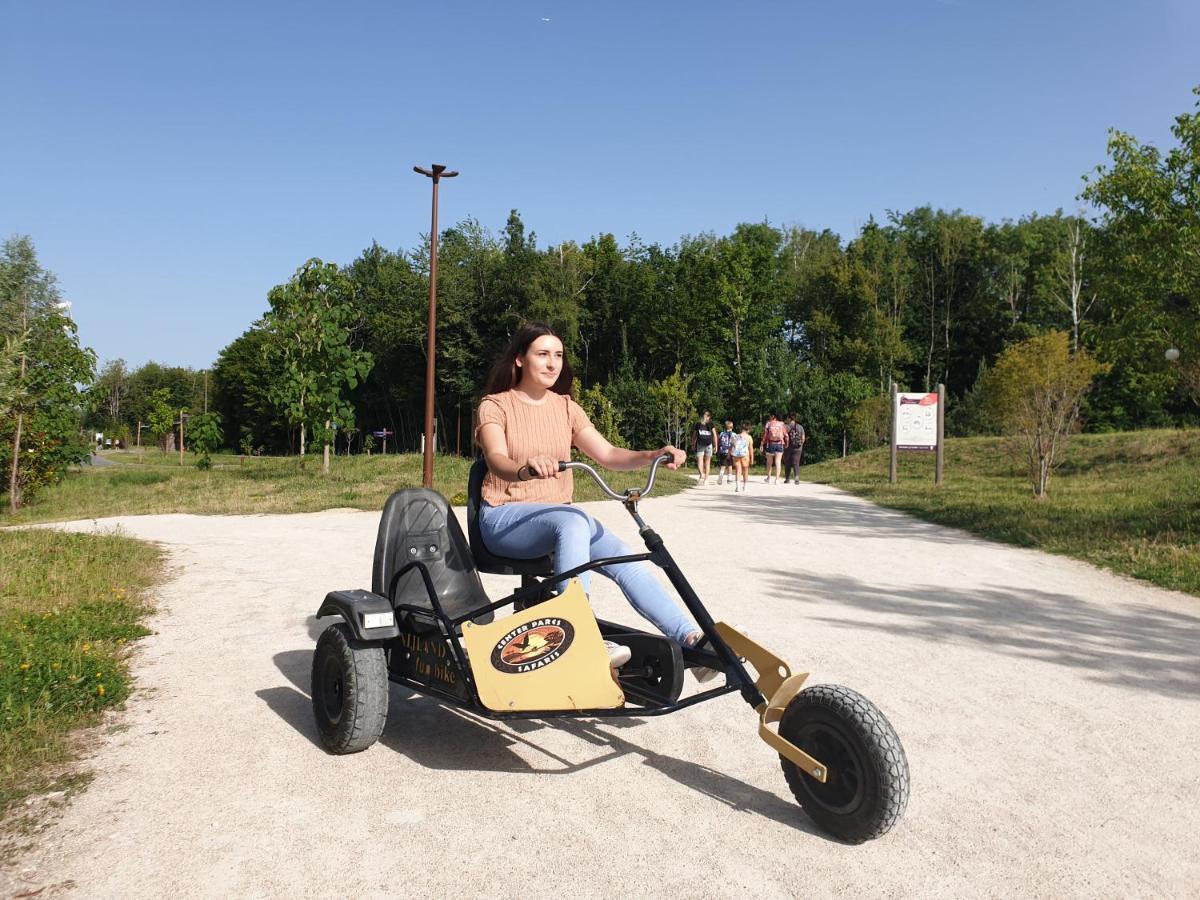 Center Parcs Villages Nature Paris Bailly-Romainvilliers Esterno foto